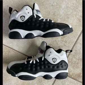 Nike Air Jordan Jumpman Team 2, size 7 Youth / 8.5 Women’s